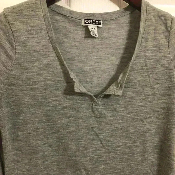 Roxy Shirt Grey Size Small Long  Sleeved - Picture 5 of 10